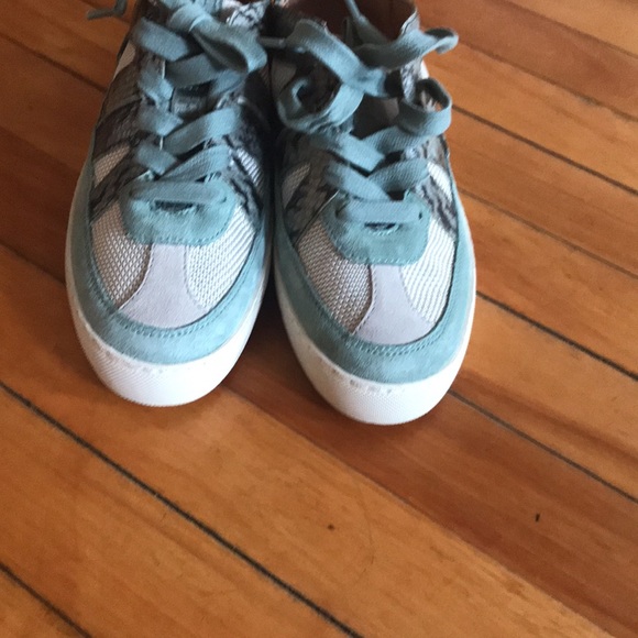 NWOB💥Frye Overlay Lowlace Sneakers💥 Sz. 8 - Picture 5 of 11